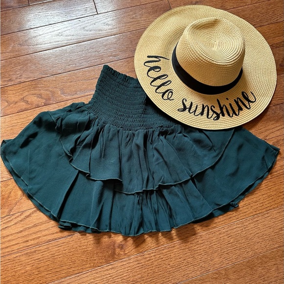 NanaMacs hunter green smocked mini skirt - Picture 2 of 4